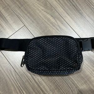 Lululemon belt bag